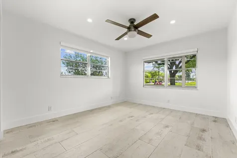 308 Preston H Boca Raton FL 33434
