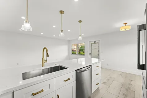 308 Preston H Boca Raton FL 33434