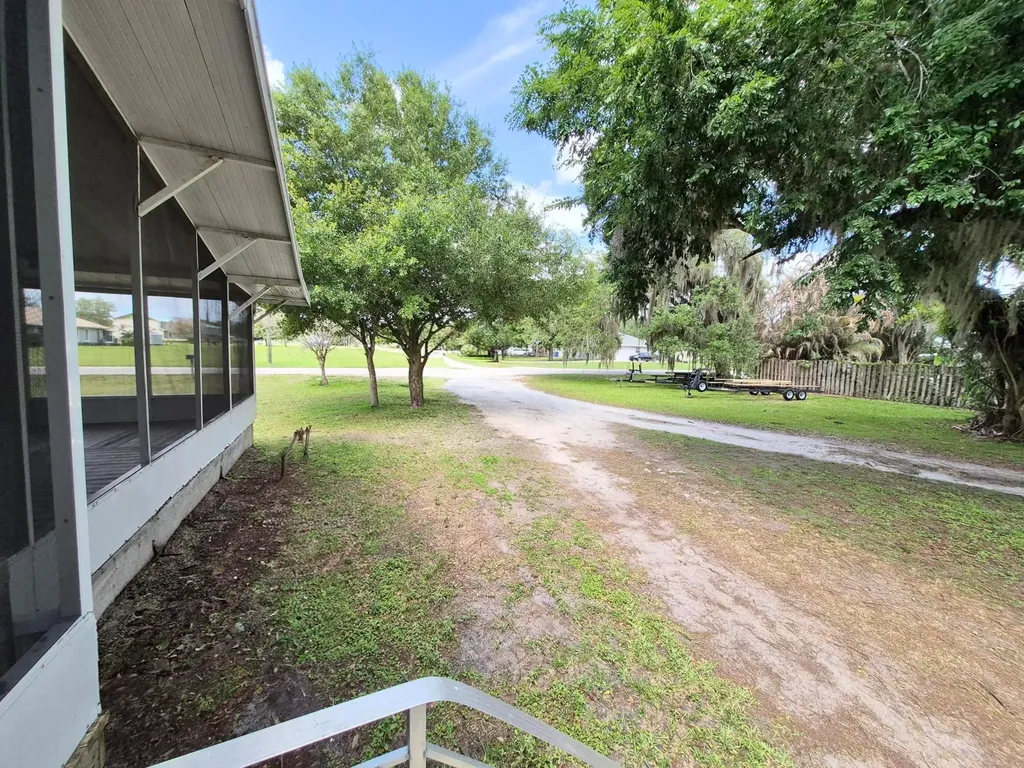 301 SE 5th Avenue Okeechobee FL 34974