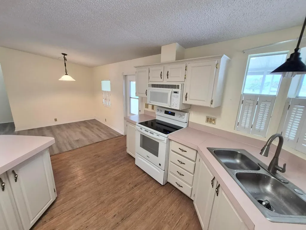 301 SE 5th Avenue Okeechobee FL 34974