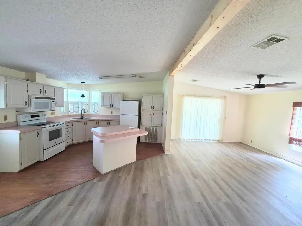 301 SE 5th Avenue Okeechobee FL 34974