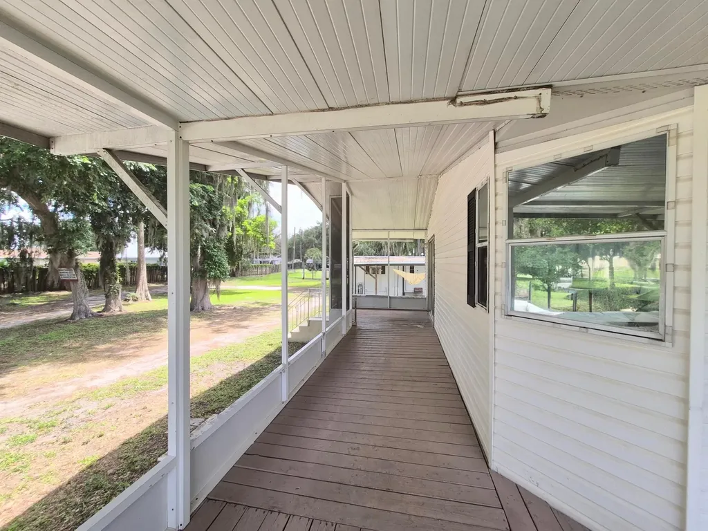 301 SE 5th Avenue Okeechobee FL 34974