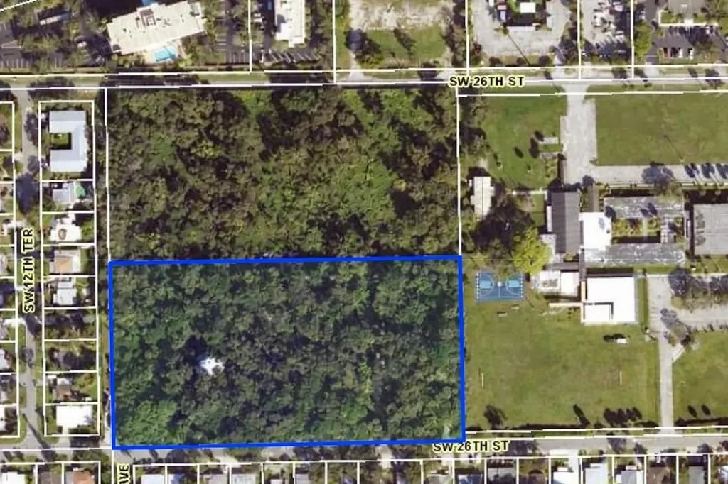 1031 SW 28th Street Fort Lauderdale FL 33315