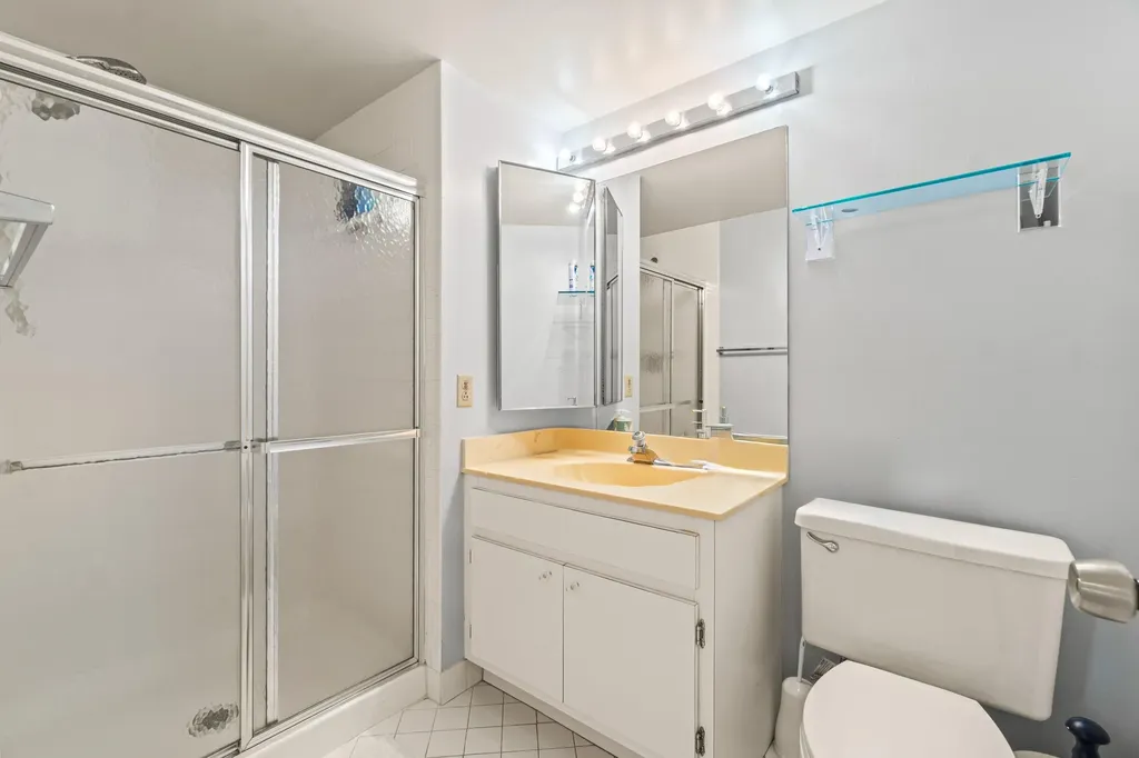 46 Stratford Lane W Boynton Beach FL 33436