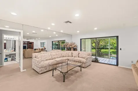 46 Stratford Lane W Boynton Beach FL 33436