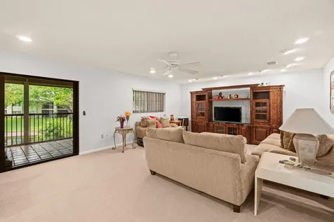 46 Stratford Lane W Boynton Beach FL 33436