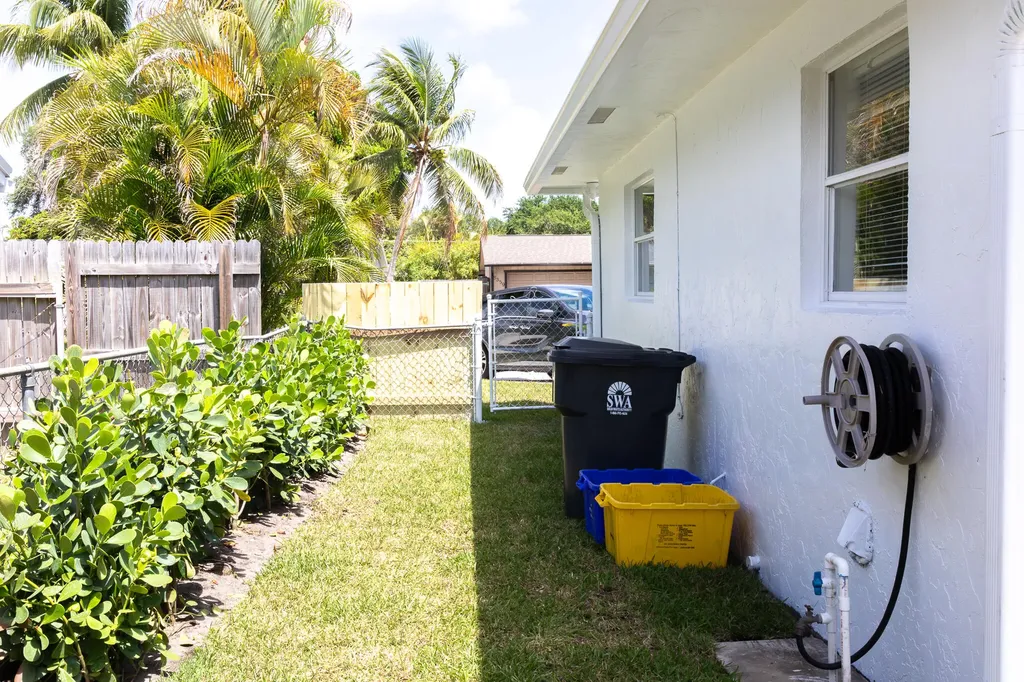 3360 Sapphire Road Lake Worth FL 33462