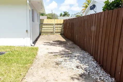 3360 Sapphire Road Lake Worth FL 33462