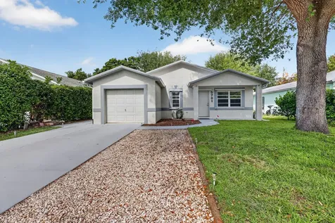 5781 SE Pine Drive Stuart FL 34997