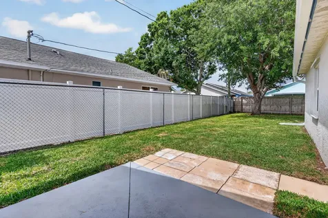 5781 SE Pine Drive Stuart FL 34997
