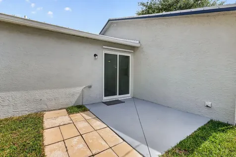 5781 SE Pine Drive Stuart FL 34997