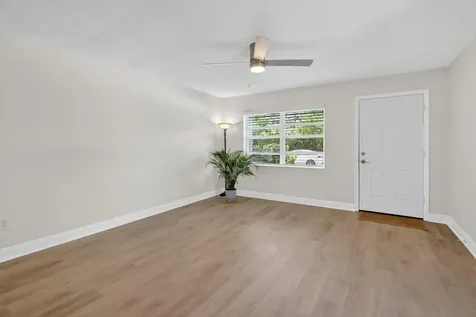 5781 SE Pine Drive Stuart FL 34997