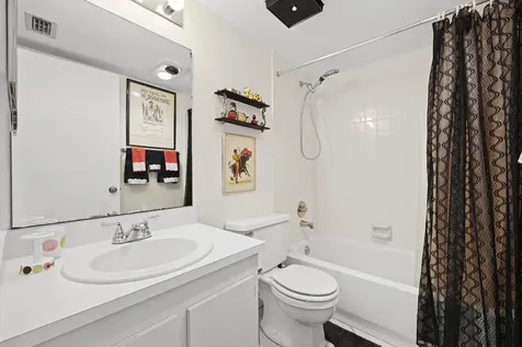 3154 Via Poinciana Greenacres FL 33467