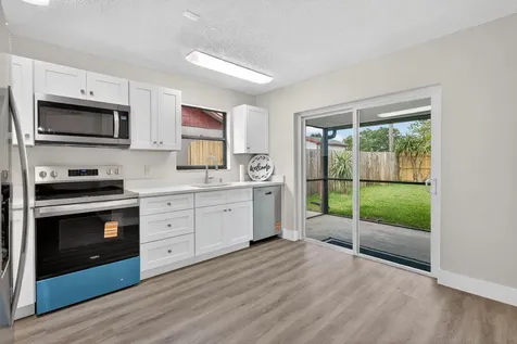 5868 SE Collins Avenue Stuart FL 34997