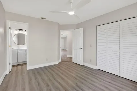 5868 SE Collins Avenue Stuart FL 34997