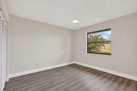 5868 SE Collins Avenue Stuart FL 34997