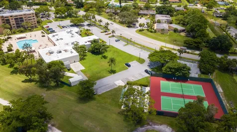 4735 E Lucerne Lakes Boulevard E Lake Worth FL 33467