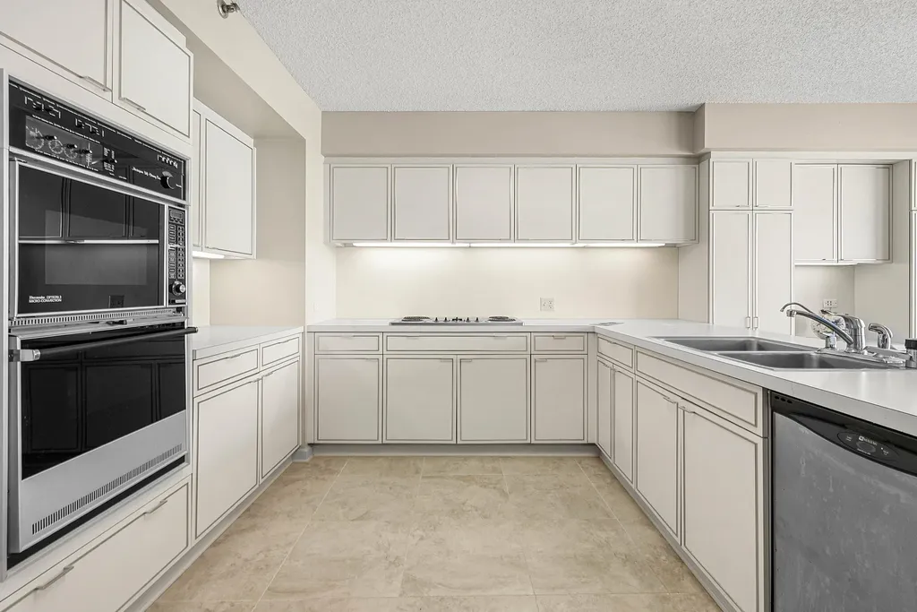 1500 S Ocean Boulevard Boca Raton FL 33432