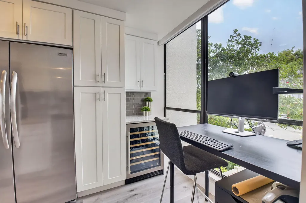 1005 Bridgewood Place Boca Raton FL 33434