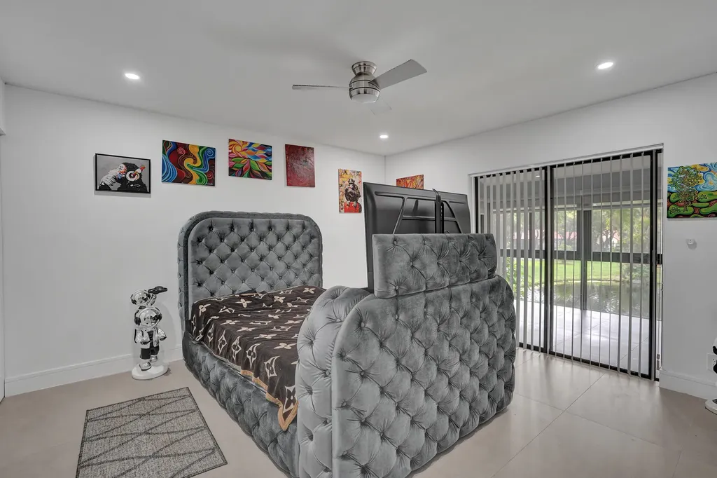 21675 Tall Palm Circle Boca Raton FL 33433