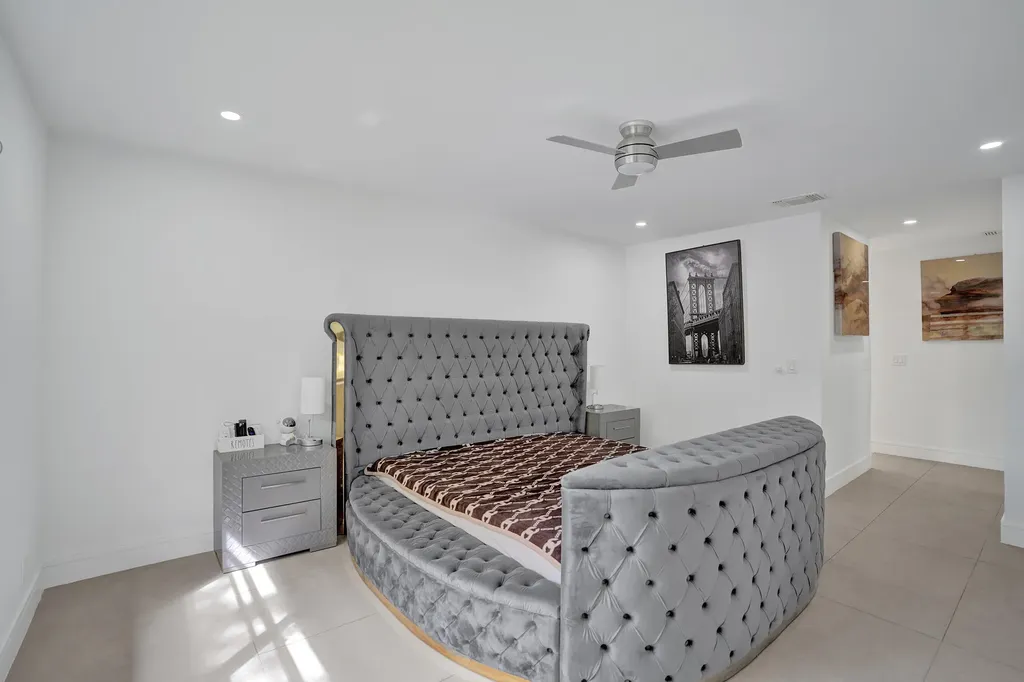 21675 Tall Palm Circle Boca Raton FL 33433