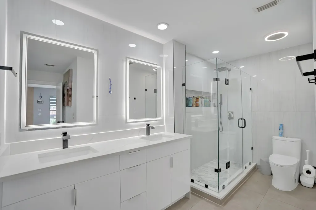 21675 Tall Palm Circle Boca Raton FL 33433