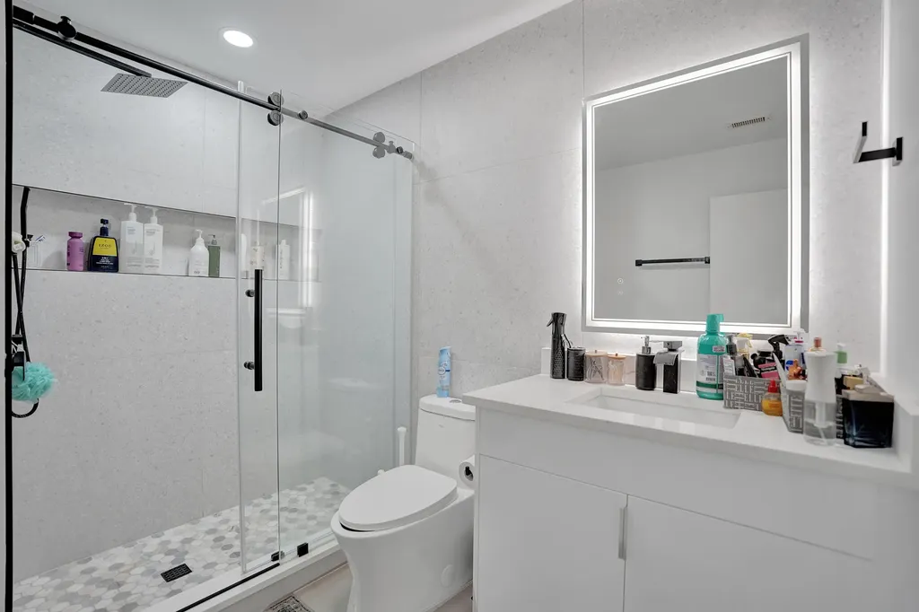 21675 Tall Palm Circle Boca Raton FL 33433