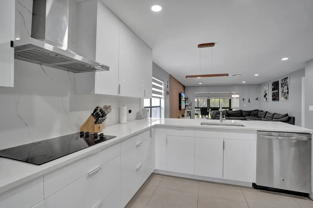 21675 Tall Palm Circle Boca Raton FL 33433