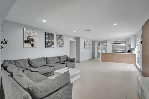 21675 Tall Palm Circle Boca Raton FL 33433