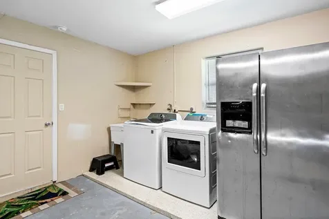 5221 NE 26th Avenue Lighthouse Point FL 33064