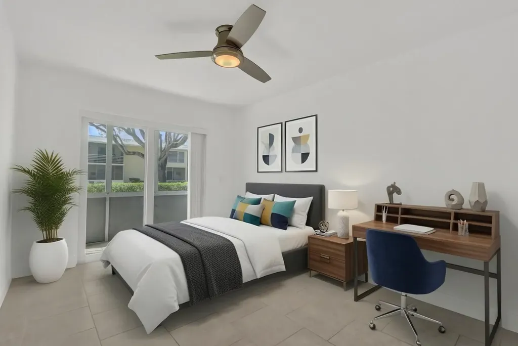 172 Norwich H West Palm Beach FL 33417