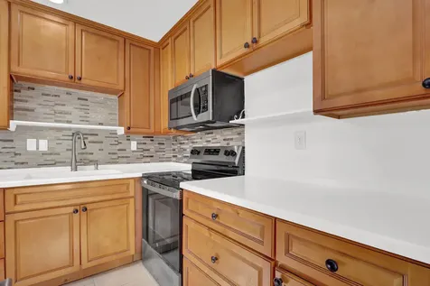 172 Norwich H West Palm Beach FL 33417