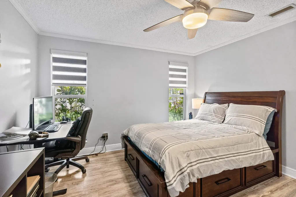 10027 Ramblewood Drive Coral Springs FL 33071