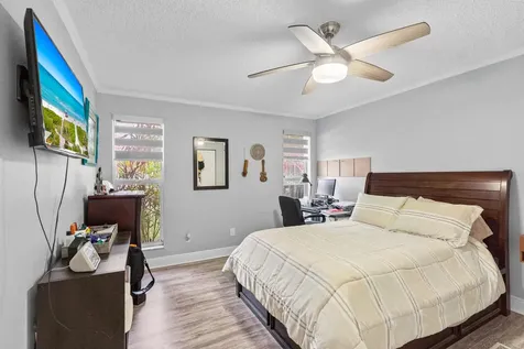 10027 Ramblewood Drive Coral Springs FL 33071