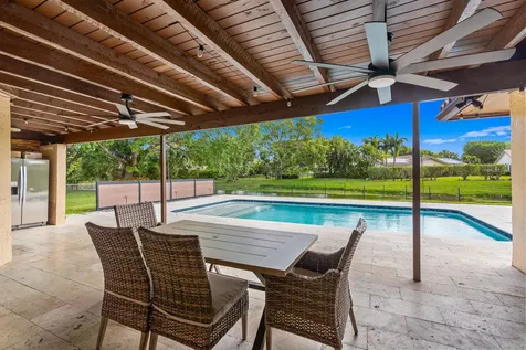 10027 Ramblewood Drive Coral Springs FL 33071