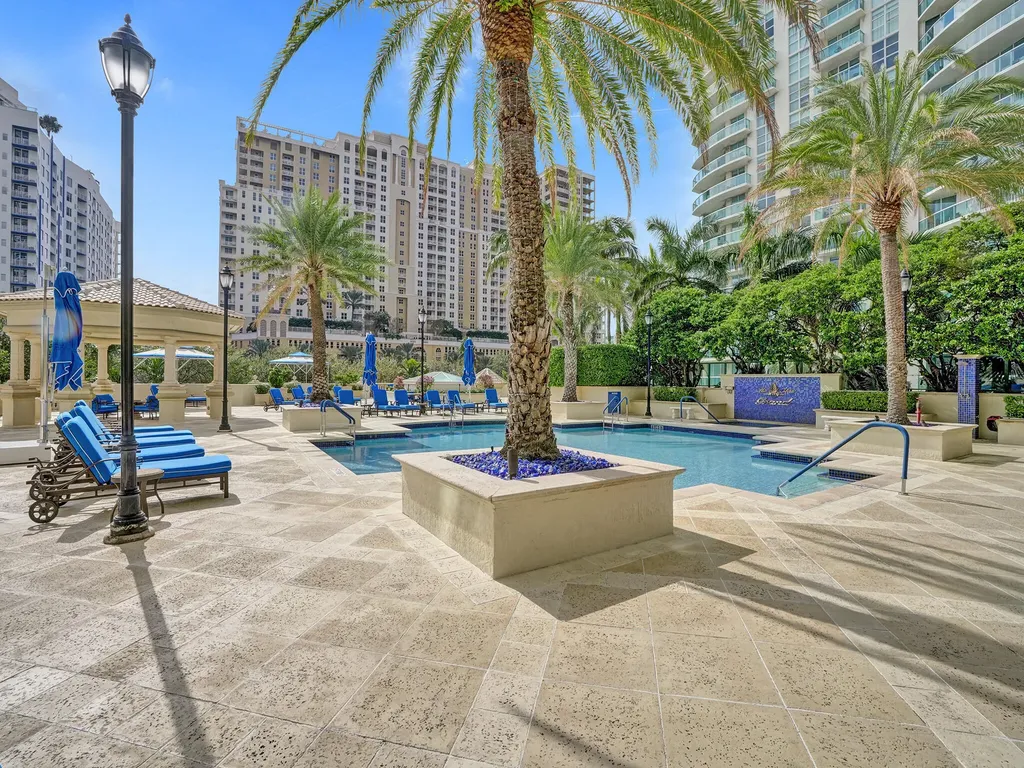 411 N New River Drive Drive E Fort Lauderdale FL 33301