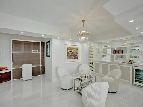 411 N New River Drive Drive E Fort Lauderdale FL 33301