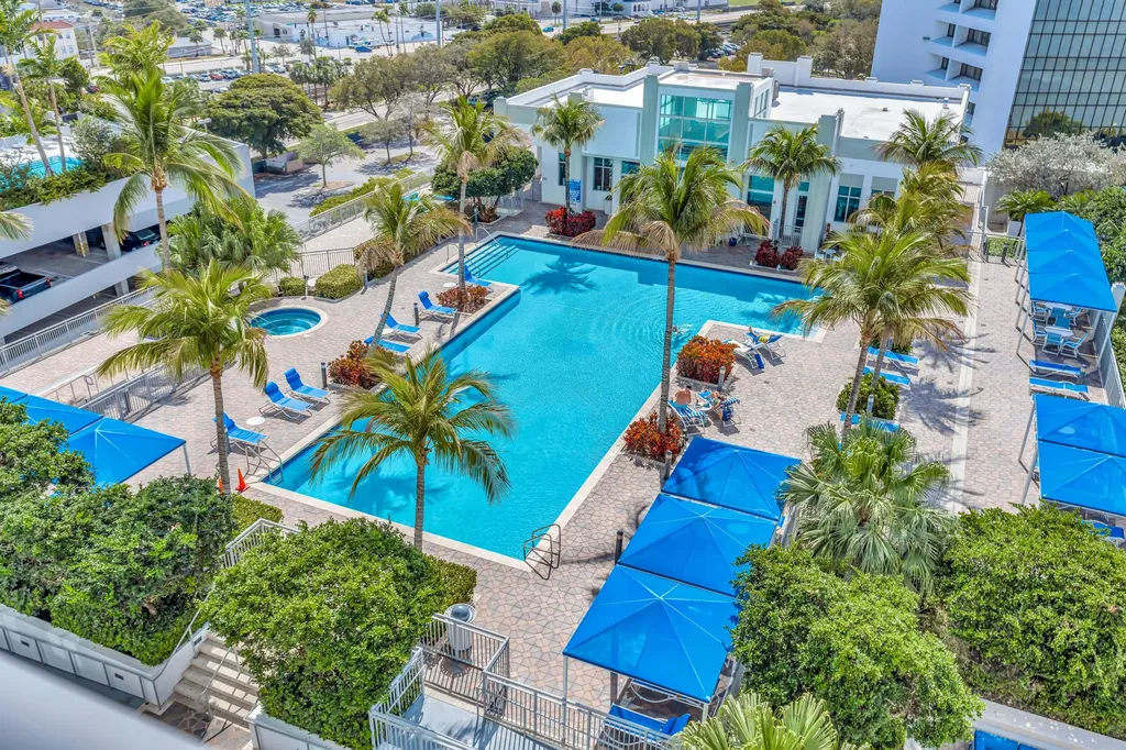 300 S Australian Avenue West Palm Beach FL 33401