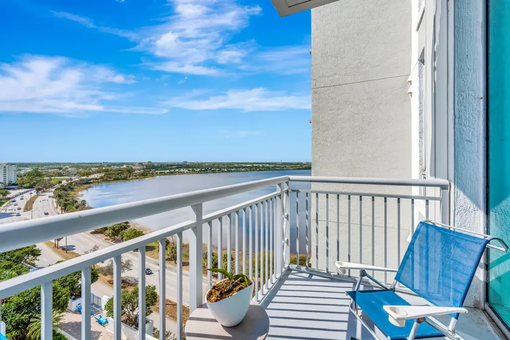 300 S Australian Avenue West Palm Beach FL 33401