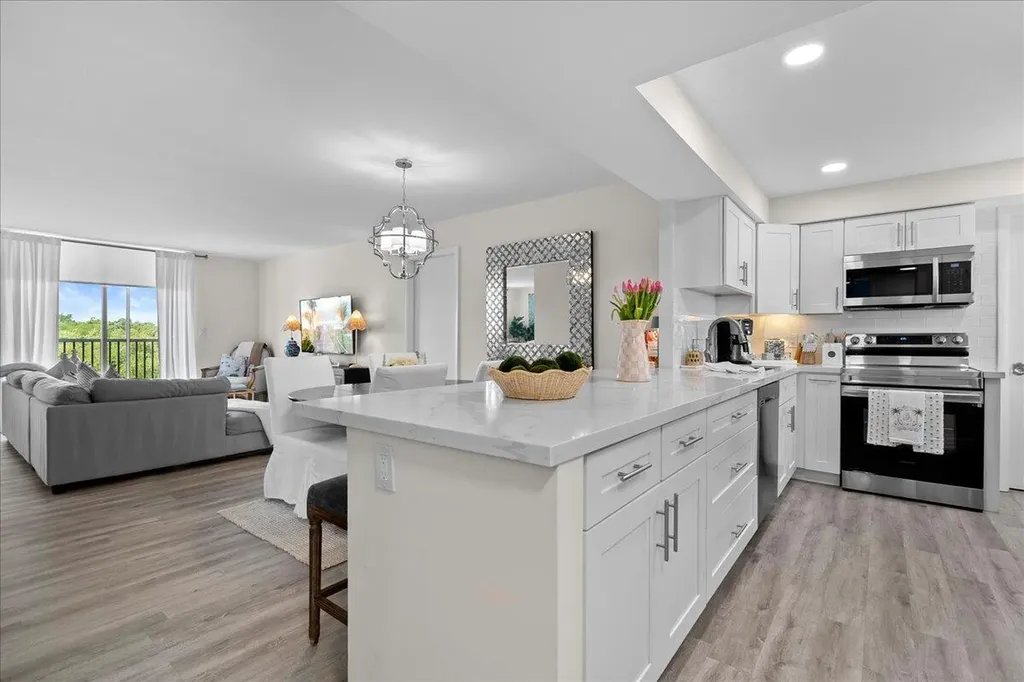 5301 NW 2nd Avenue Boca Raton FL 33487