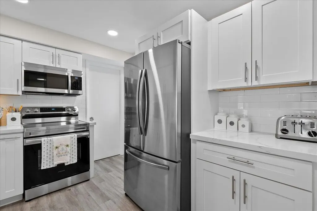 5301 NW 2nd Avenue Boca Raton FL 33487