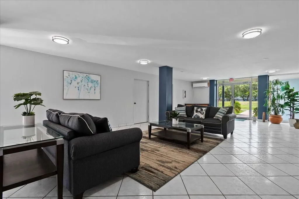 5301 NW 2nd Avenue Boca Raton FL 33487