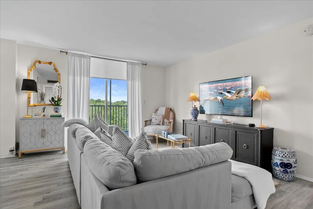 5301 NW 2nd Avenue Boca Raton FL 33487