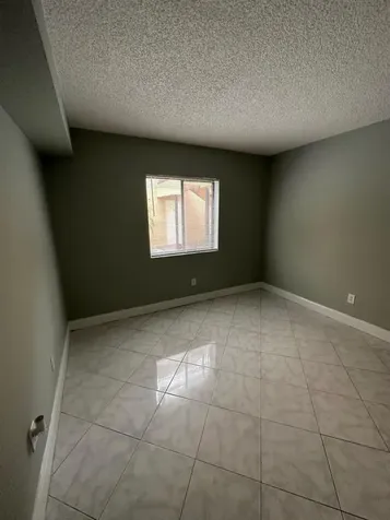 6031 10th Avenue N Greenacres FL 33463