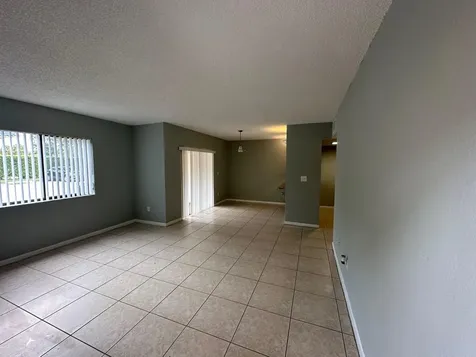 6031 10th Avenue N Greenacres FL 33463