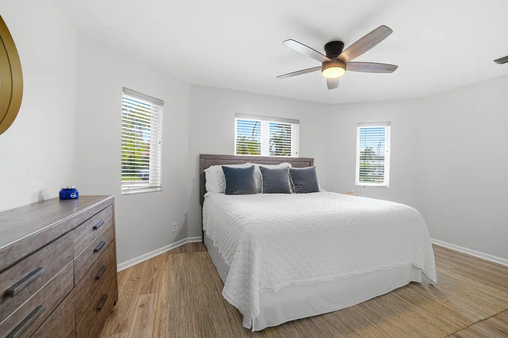 2281 SE 11th Street Pompano Beach FL 33062
