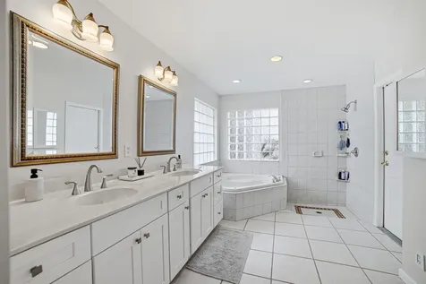 2281 SE 11th Street Pompano Beach FL 33062