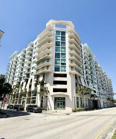 140 S Dixie Highway Hollywood FL 33020
