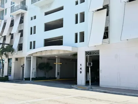 140 S Dixie Highway Hollywood FL 33020