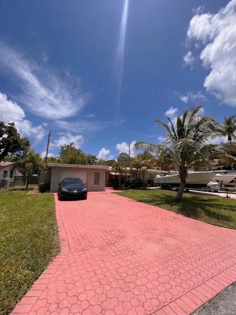 1230 NE 26th Terrace Pompano Beach FL 33062
